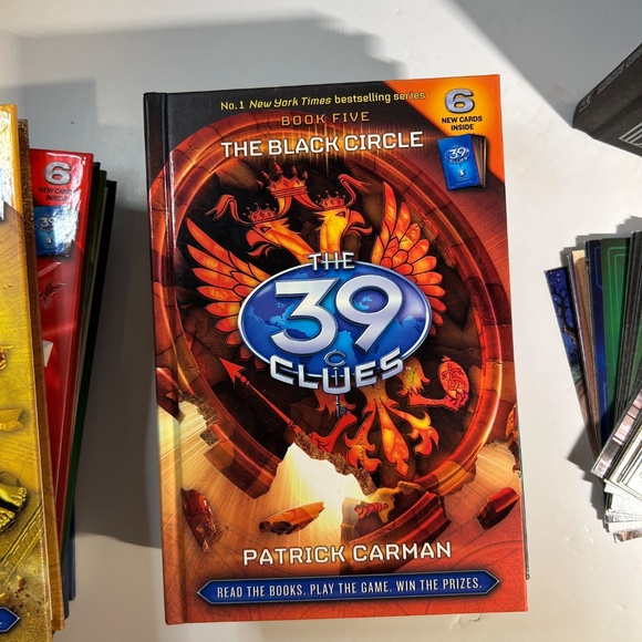 39 Clues Hardcover Books 1-8 plus bonus book and cards - Picture 6 of 16